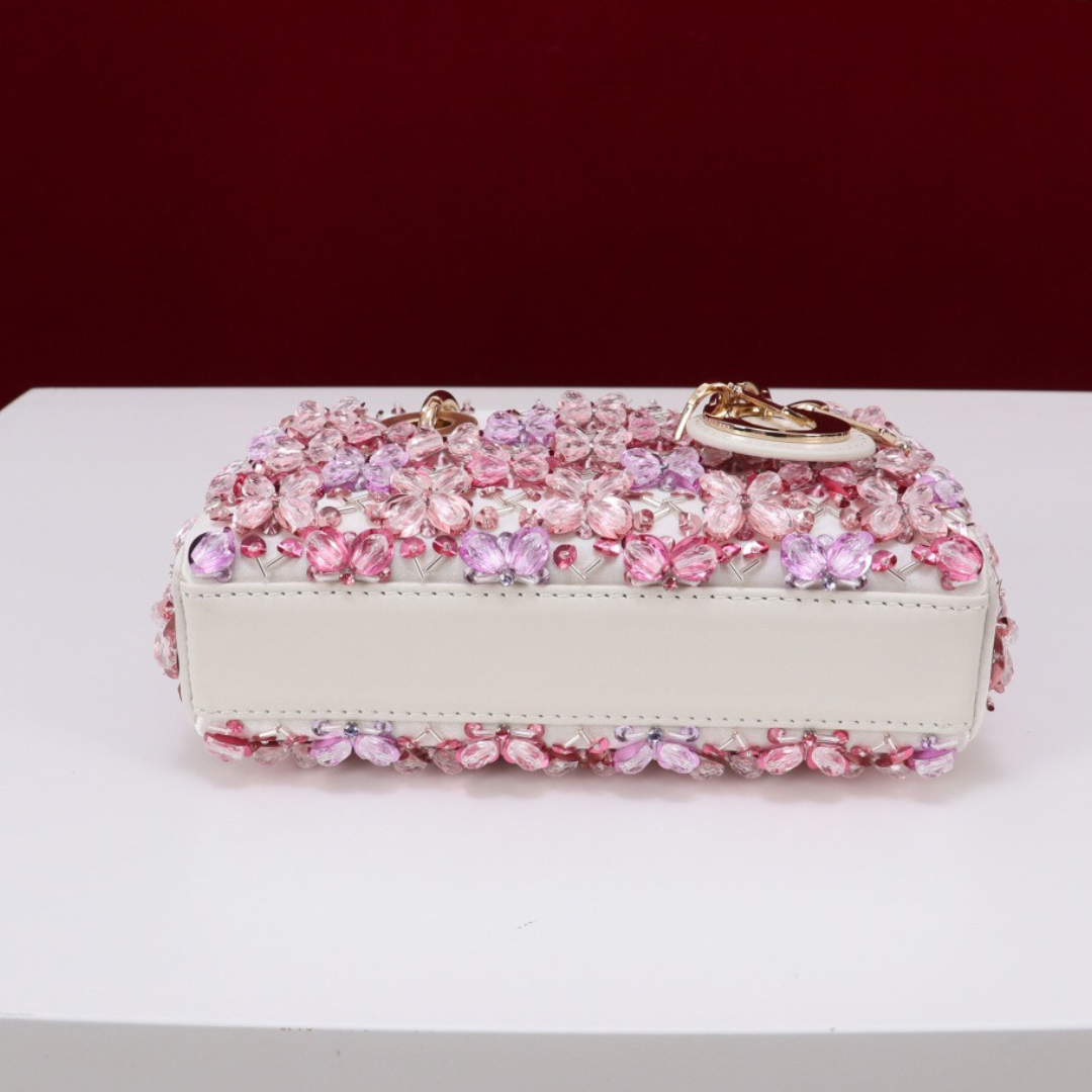 DIOR LADY D-JOY MICRO CARTERA DE BLANCO CUERO DE TERNERA CON ROSA BORDADO DE FLORES Y STRASS
