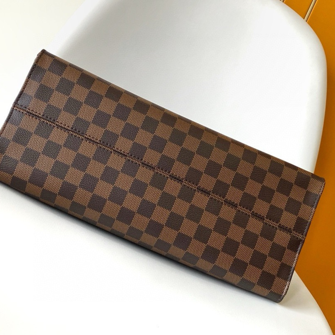 LOUIS VUITTON – ONTHEGO MM CARTERA