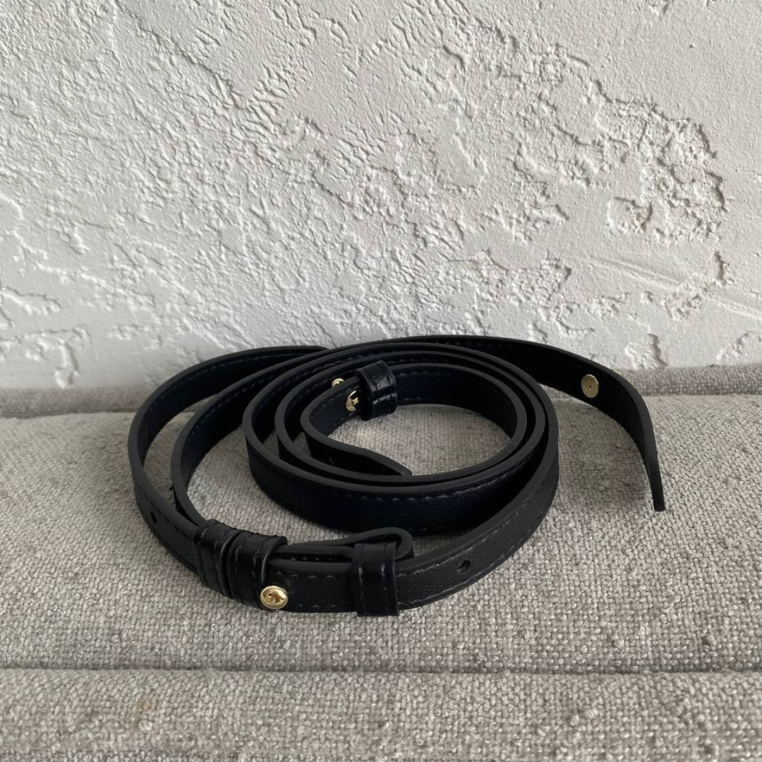 JACQUEMUS LE PETIT BAMBOLA CUERO TOTE