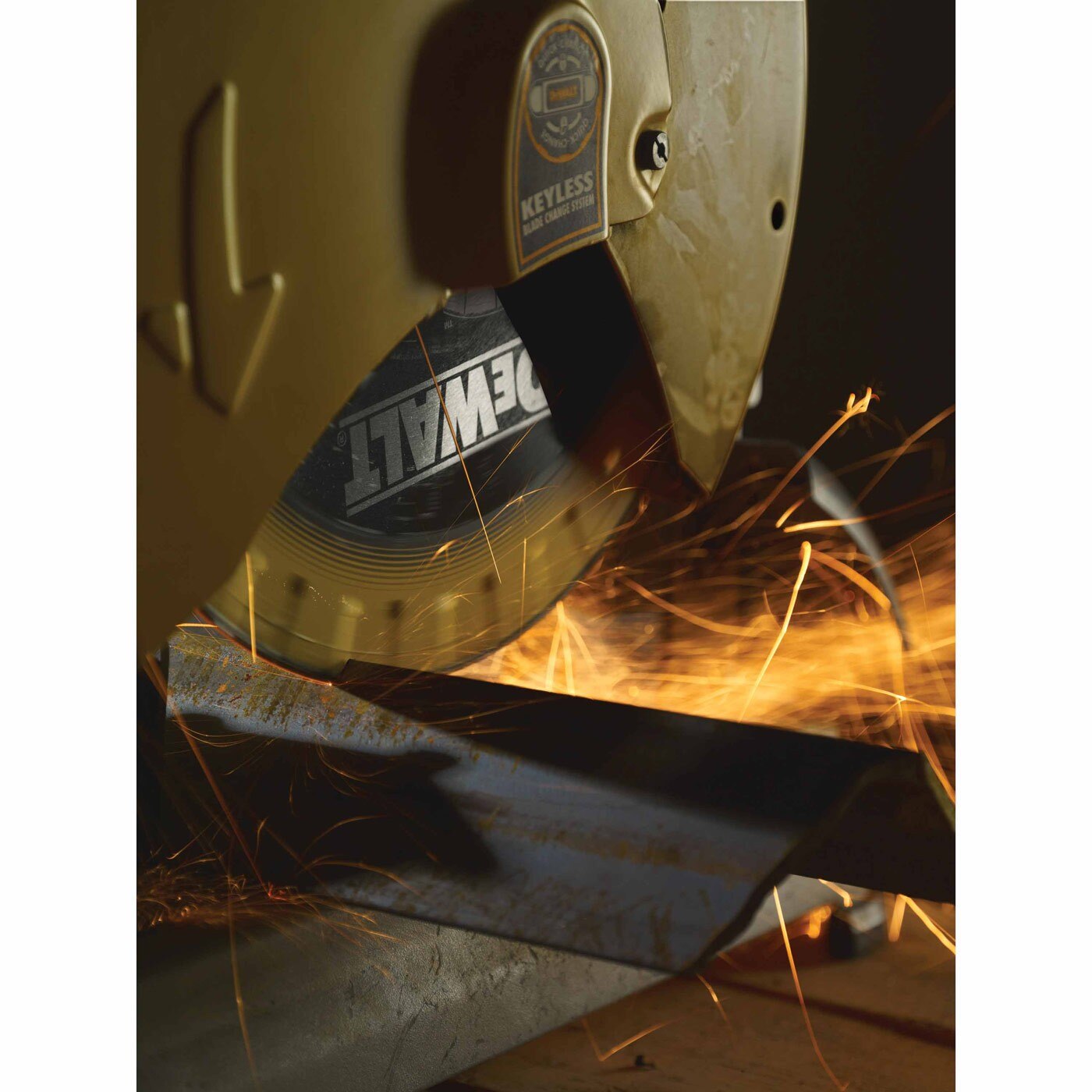 DeWalt DW8500 14" x 1" Diamond Edge Chop Saw Blade