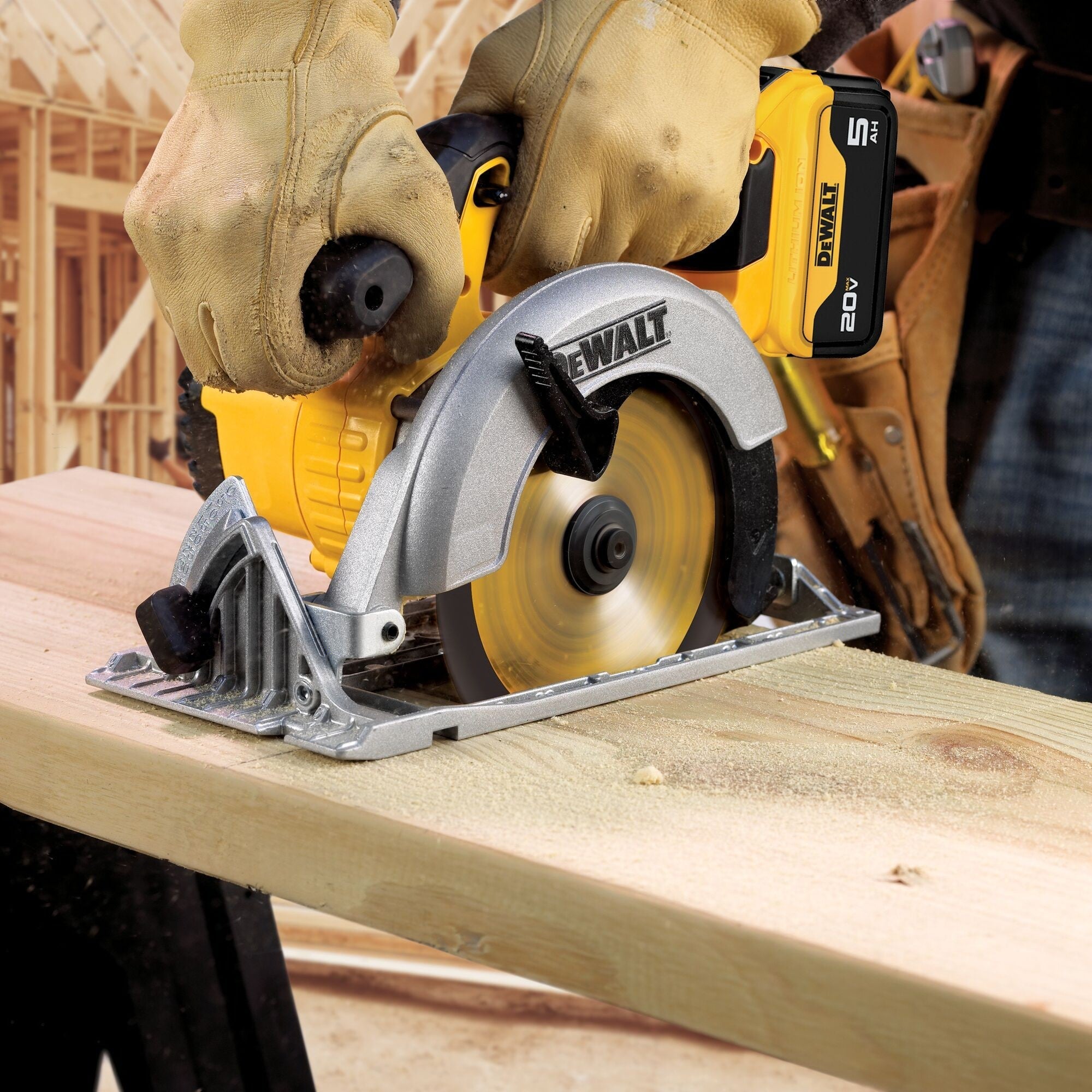 DeWalt DCS391P1 20V Max Li Ion 6-1/2" Circular Saw Kit (5.0 Ah) 5/8"Arbor