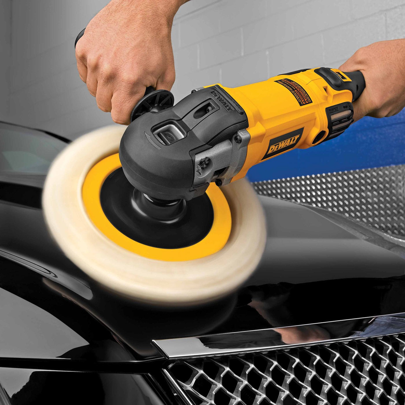 DeWalt DWP849X 7" / 9" Variable Speed Polisher with Soft Start