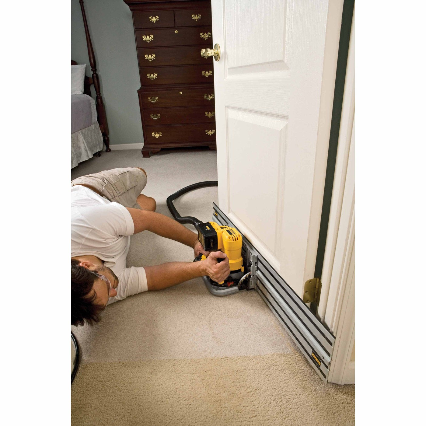DeWalt DWS520K Heavy-Duty 6-1/2 (165Mm) Tracksaw Kit