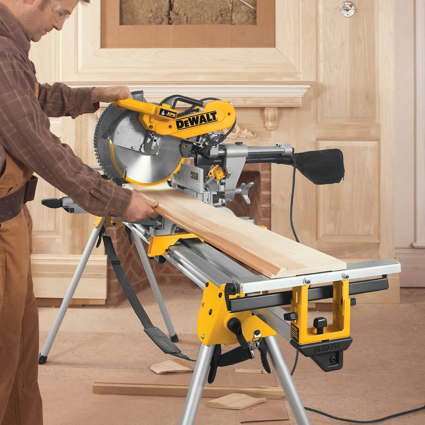 DeWalt DWS780 12" Double Bevel Sliding Compound Miter Saw