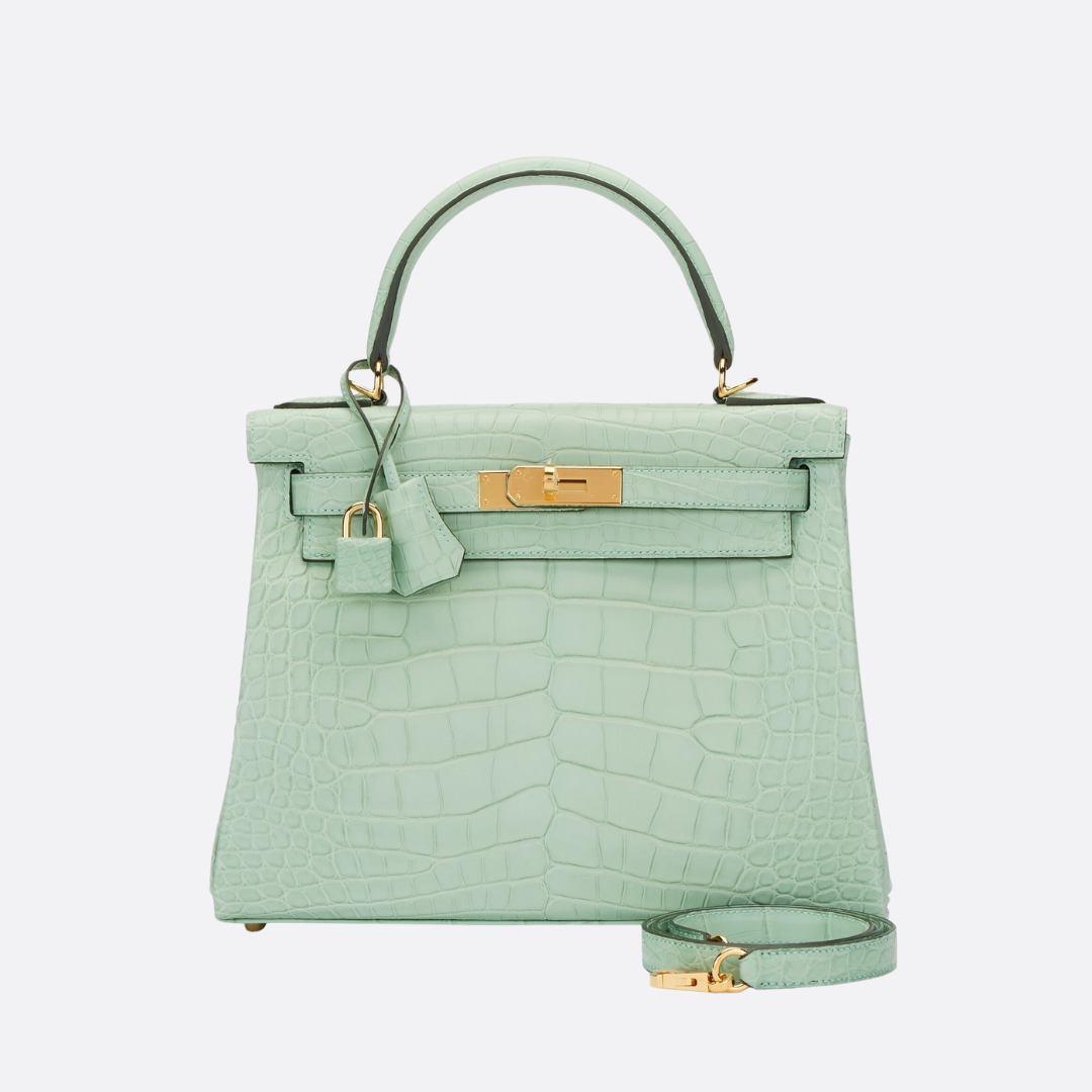 HERMÈS VERT D'EAU MATTA ALLIGATOR RETOURNE KELLY 28 CON DORADO HERRAJES, 2021 (EDICIÓN LIMITADA)
