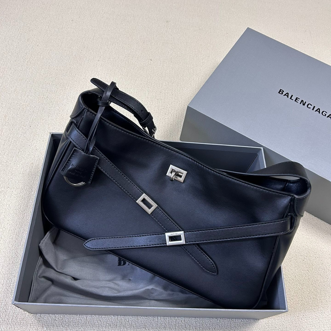 BEL AIR CARTERA DE HOMBRO MITTELGROSS PARA ELLA EN NEGRO – BALENCIAGA