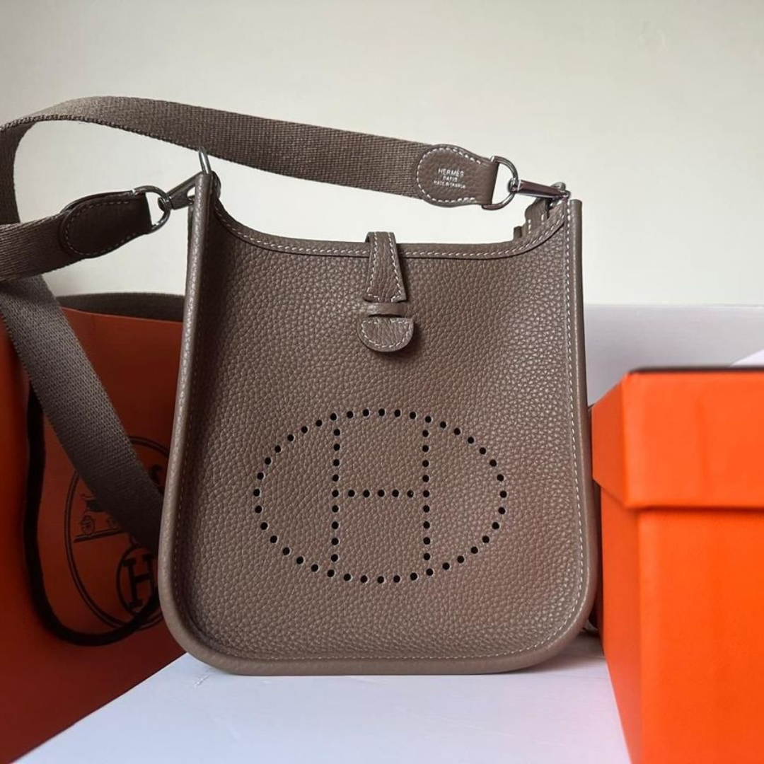 ÉVELYNE III 29 CARTERA - HERMÈS