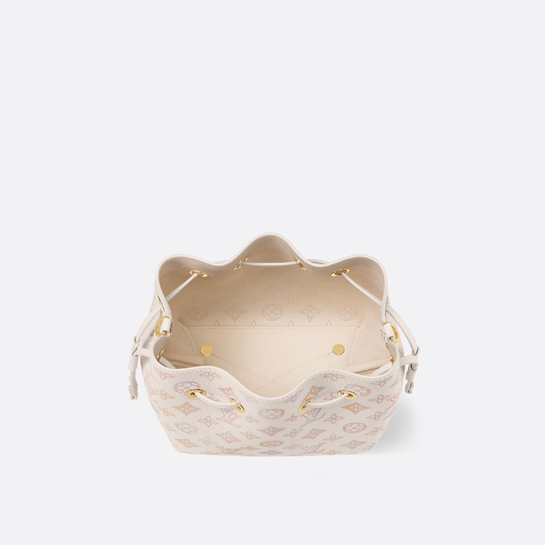 LOUIS VUITTON – BELLA CARTERA