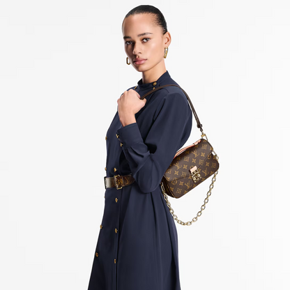 LOUIS VUITTON – POCHETTE MÉTIS EAST WEST CARTERA