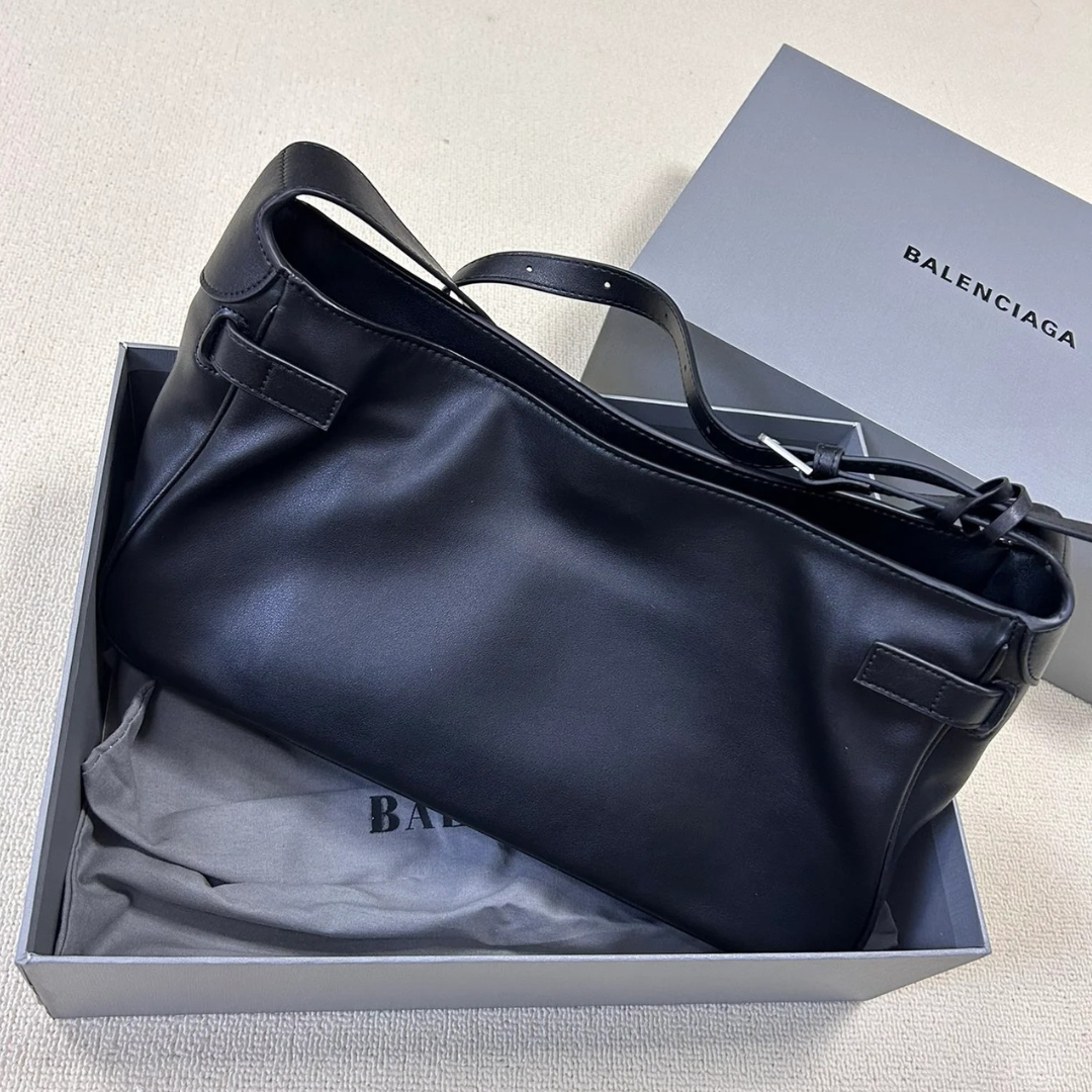 BEL AIR CARTERA DE HOMBRO MITTELGROSS PARA ELLA EN NEGRO – BALENCIAGA
