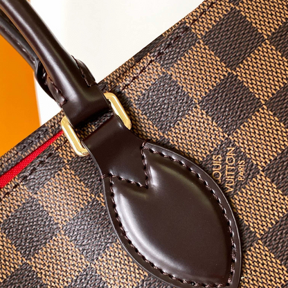LOUIS VUITTON – ONTHEGO MM CARTERA
