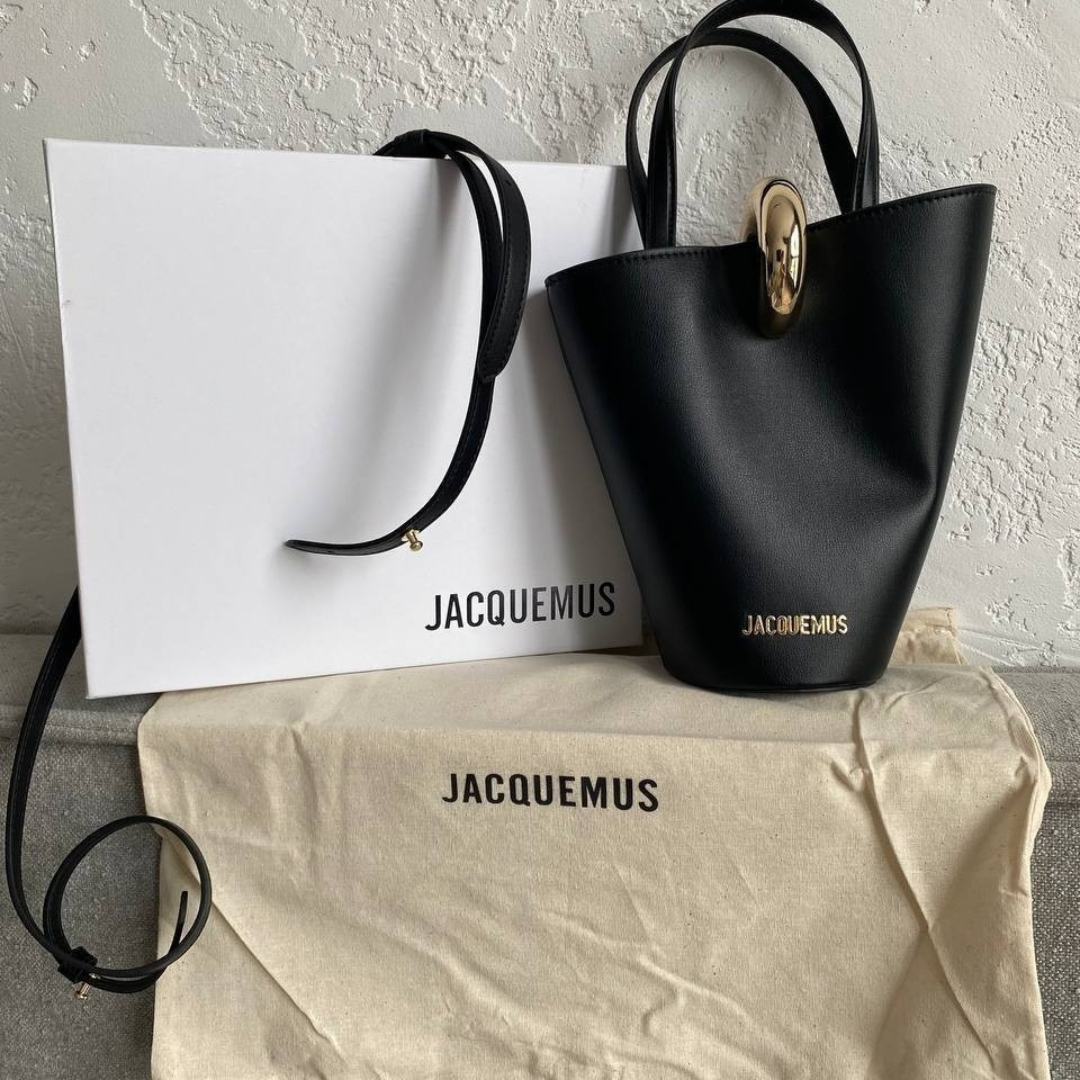 JACQUEMUS LE PETIT BAMBOLA CUERO TOTE