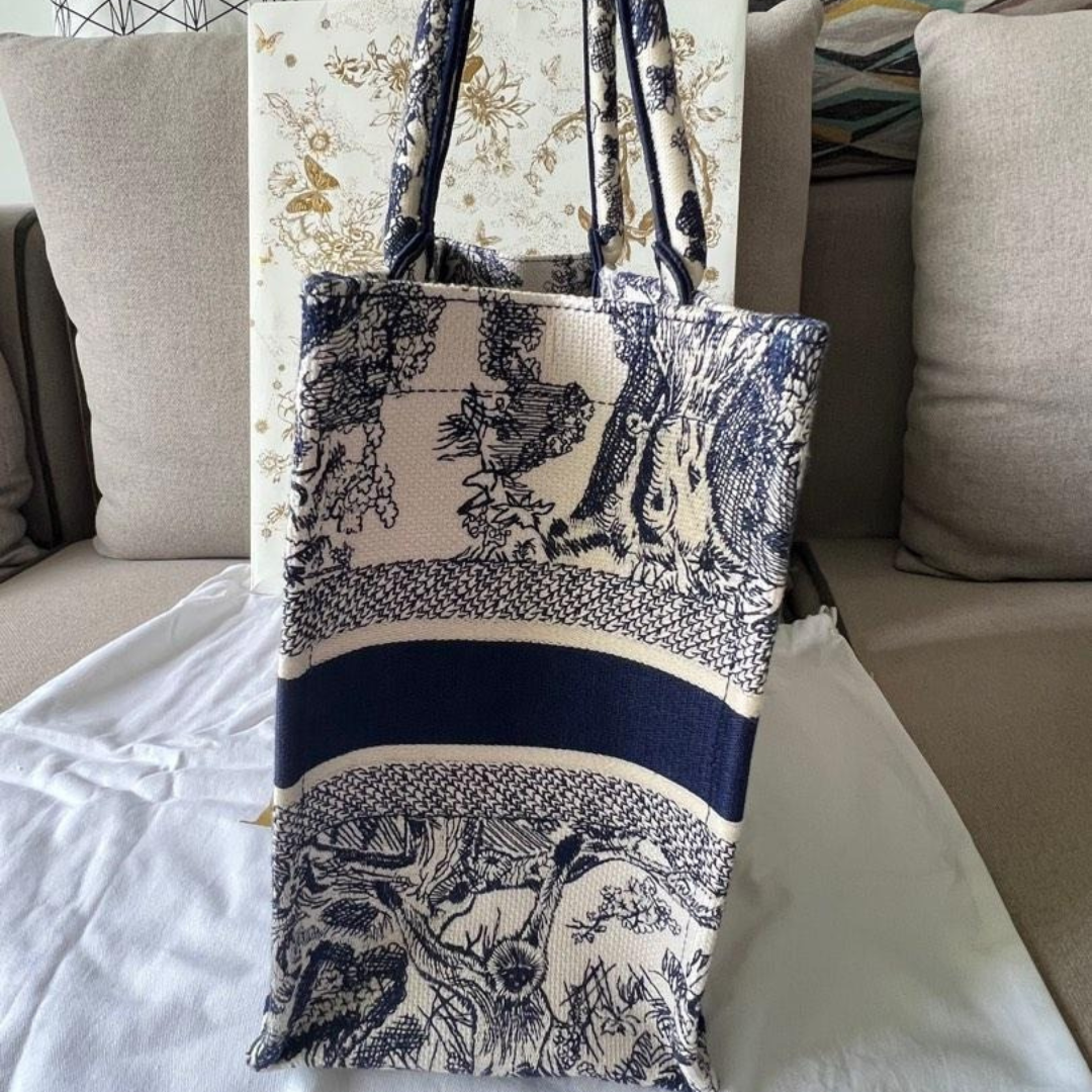 GRANDE DIOR BOOK TOTE CARTERA