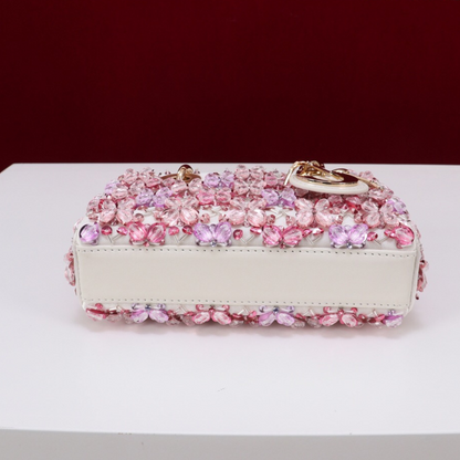 DIOR LADY D-JOY MICRO CARTERA DE BLANCO CUERO DE TERNERA CON ROSA BORDADO DE FLORES Y STRASS