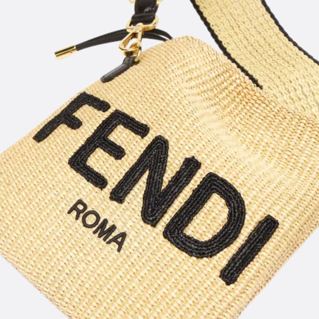 FENDI SACK SMALL TEJIDA BOLSO DE PAJA EN BEIGE