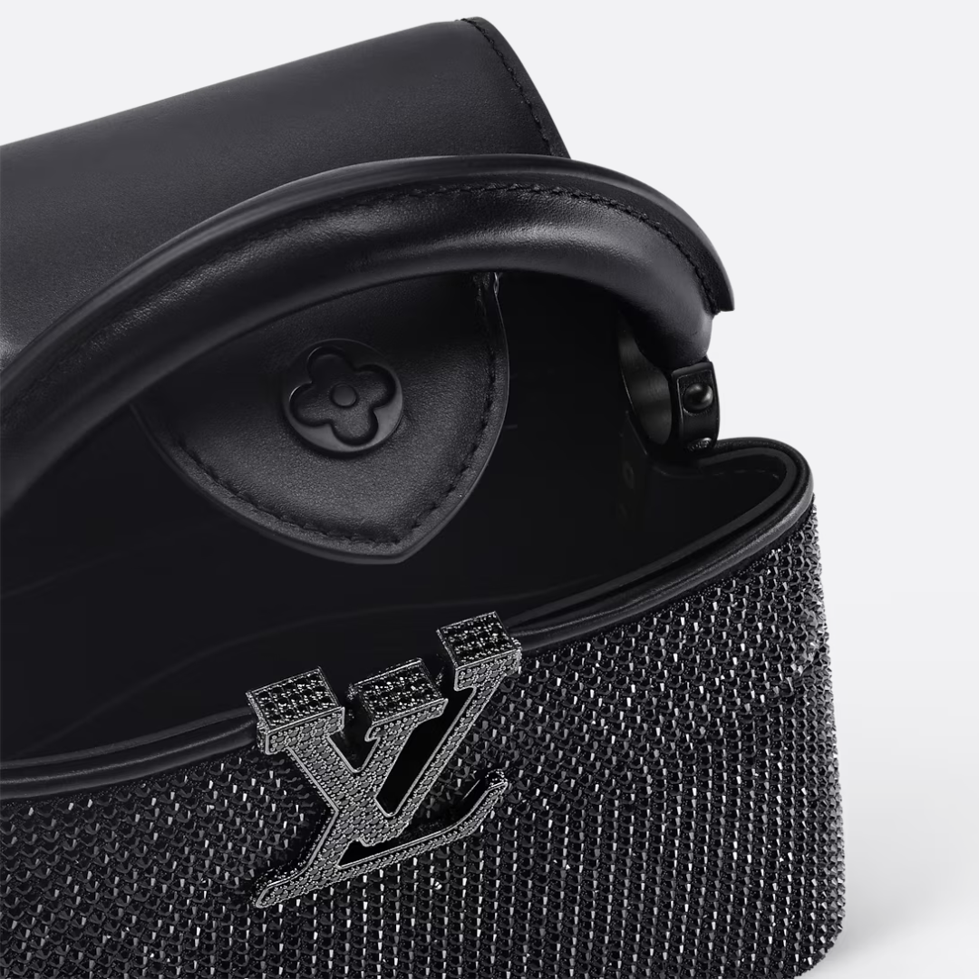 LOUIS VUITTON CAPUCINES MINI-CARTERA