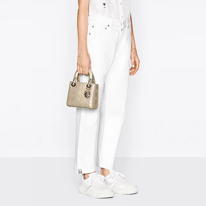 MINI LADY DIOR CON BORDADO DE PERLAS
