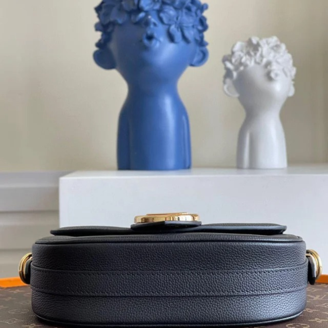 LOUIS VUITTON PONT 9 SOFT MM CARTERA