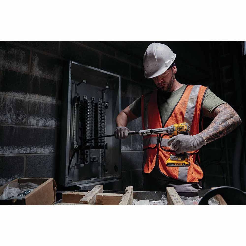 DeWalt DCB203 20V Max Compact Lithium Ion Battery Pack