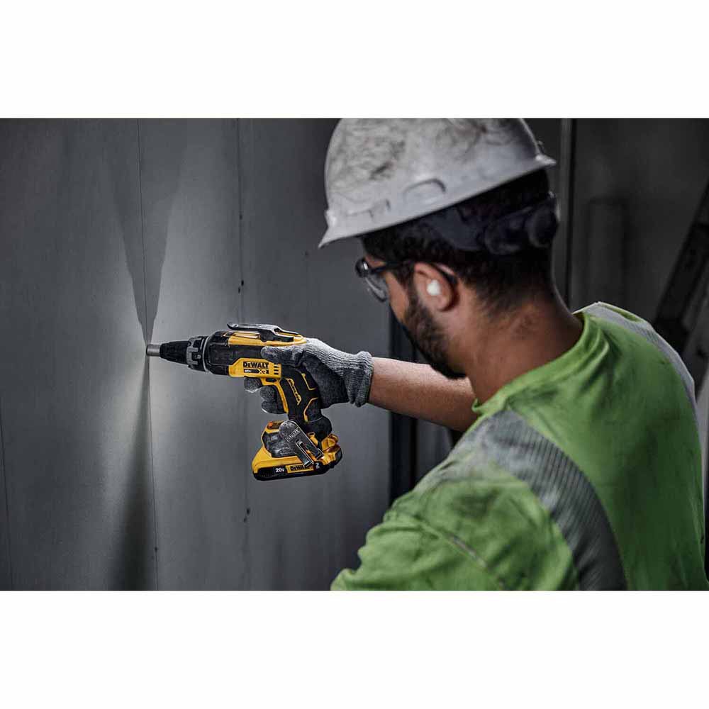 DeWalt DCF630D2 20V MAX XR Brushless Drywall Screwgun Kit (2.0Ah)