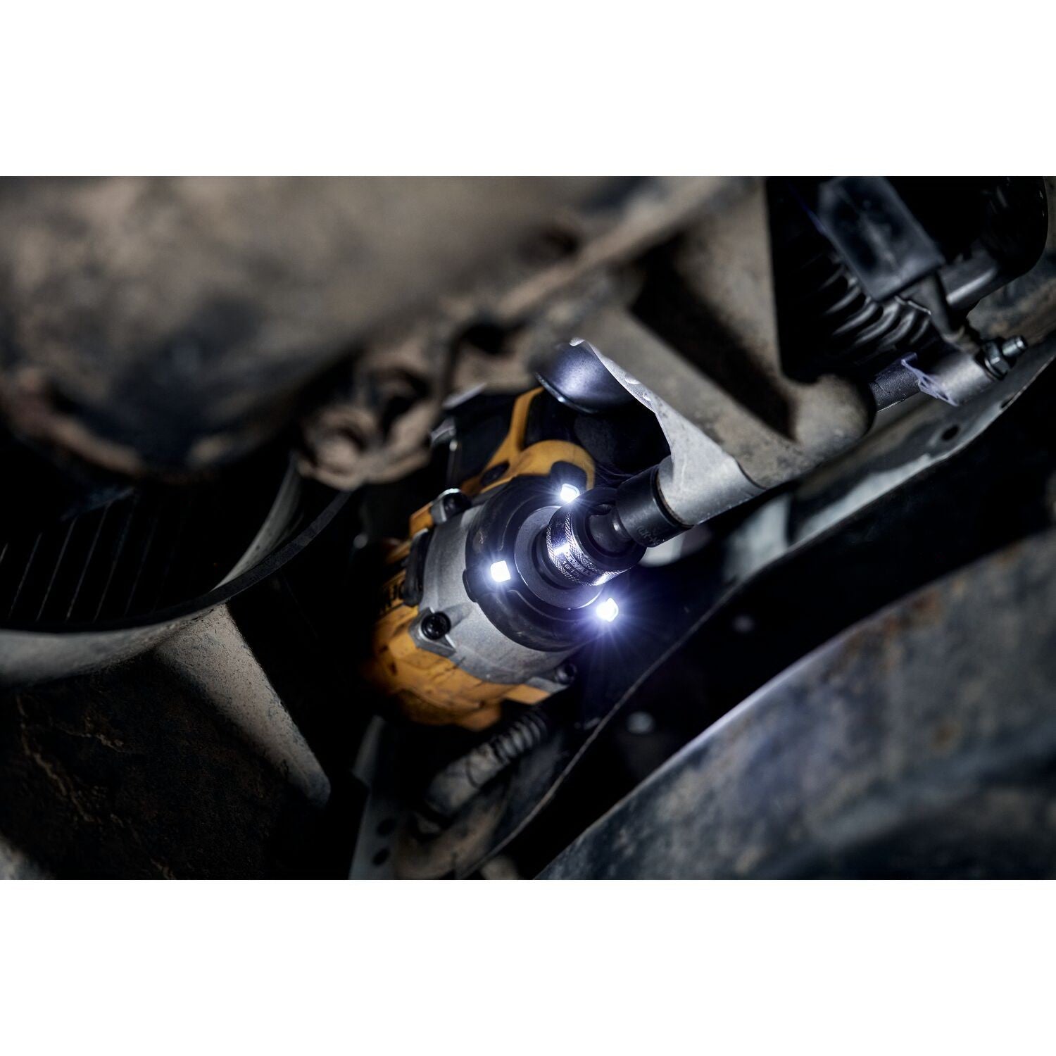 DeWalt DCF923B ATOMIC 20V MAX* 3/8 in. Cordless Impact Wrench with Hog Ring Anvil (Tool Only)