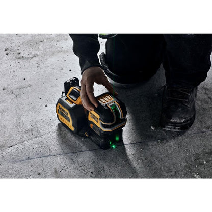 DeWalt DCLE34520G 20V Cross line 5 Spot Combo Laser Kit w/ Battery