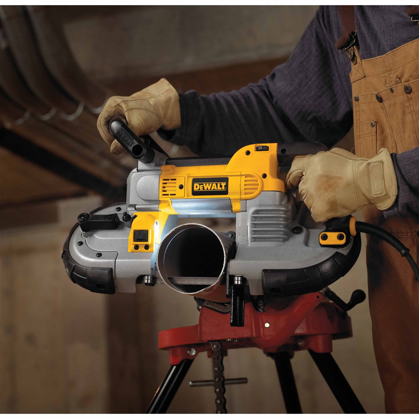 DeWalt DWM120 Heavy-Duty Variable Speed Deep Cut Portable 44-7/8" , 10 Amp Band Saw
