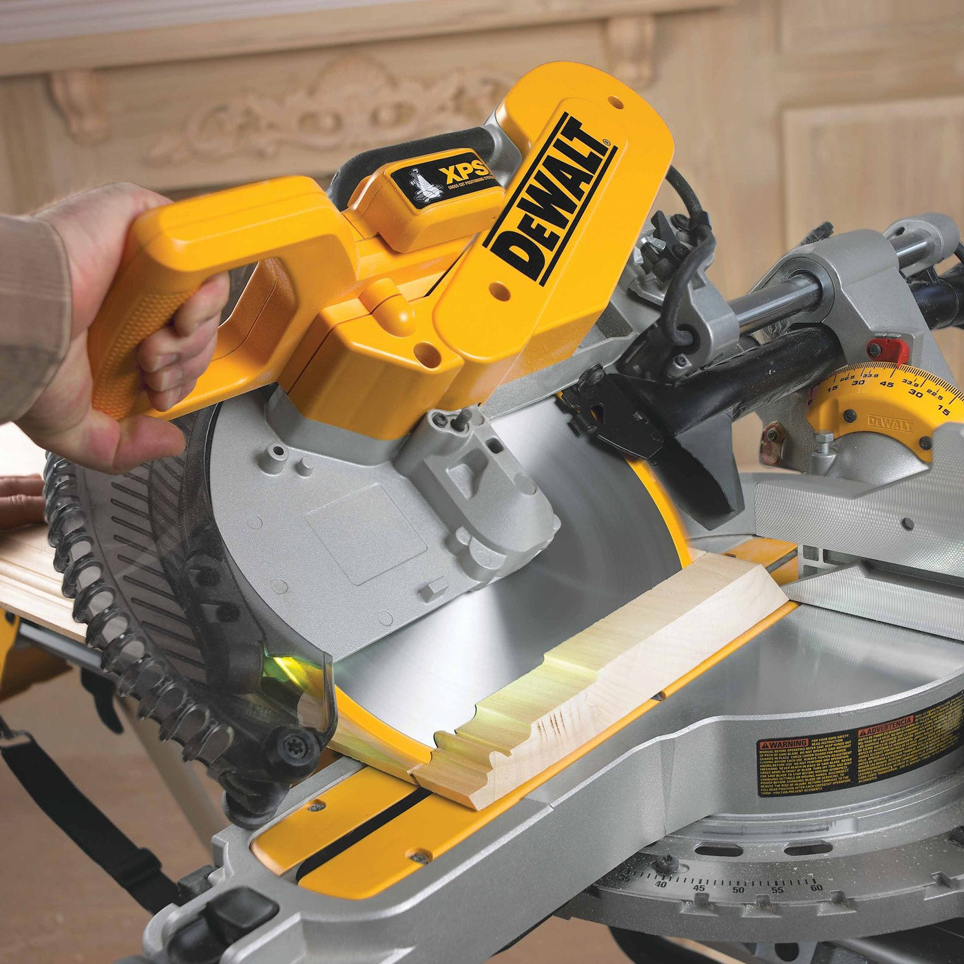 DeWalt DWS780 12" Double Bevel Sliding Compound Miter Saw