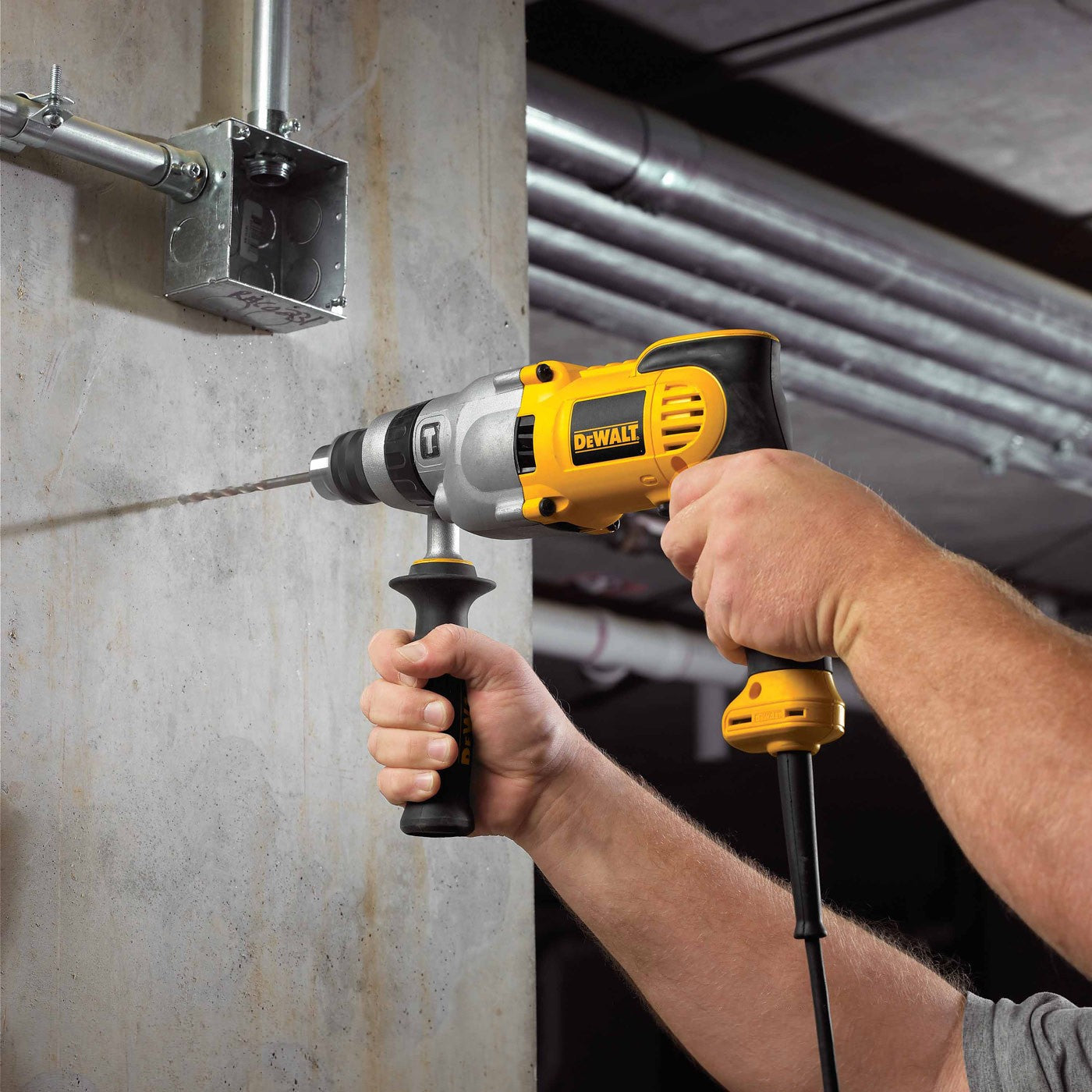 DeWalt DWD520K 1/2" VSR Pistol Grip Hammerdrill Kit