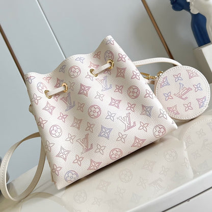 LOUIS VUITTON – BELLA CARTERA
